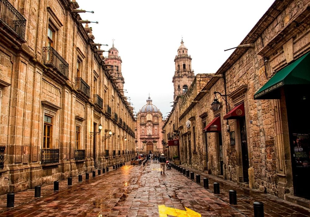Located in the mountainous central state of Michoacan, Morelia has distinctive food, authentic culture, and stunning nearby natural areas, such as the world-famous monarch butterfly reserve