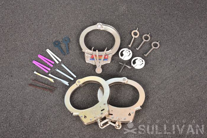 How to Get out of Handcuffs Using Picks and Shims